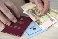 Из 12 миллионов самозанятых в России на страховую пенсию имеют право только 45%, так как совмещают свою деятельность и работодатель делает за них отчисления в Социальный фонд, 52 тысячи формируют профдоход на будущую пенсию самостоятельно