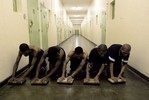 За последние 2 года в юарских тюрьмах скончались 932 заключенных