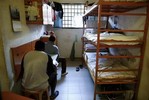 Итальянские власти выплатят 7 заключенным компенсацию за невыносимые условия содержания