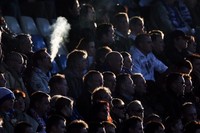Курящих болельщиков на стадионах будут сажать отдельно