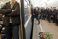 Москвичка промахнулась при попытке суицида в метро