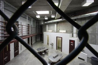 В «Гуантанамо» пытают заключенных